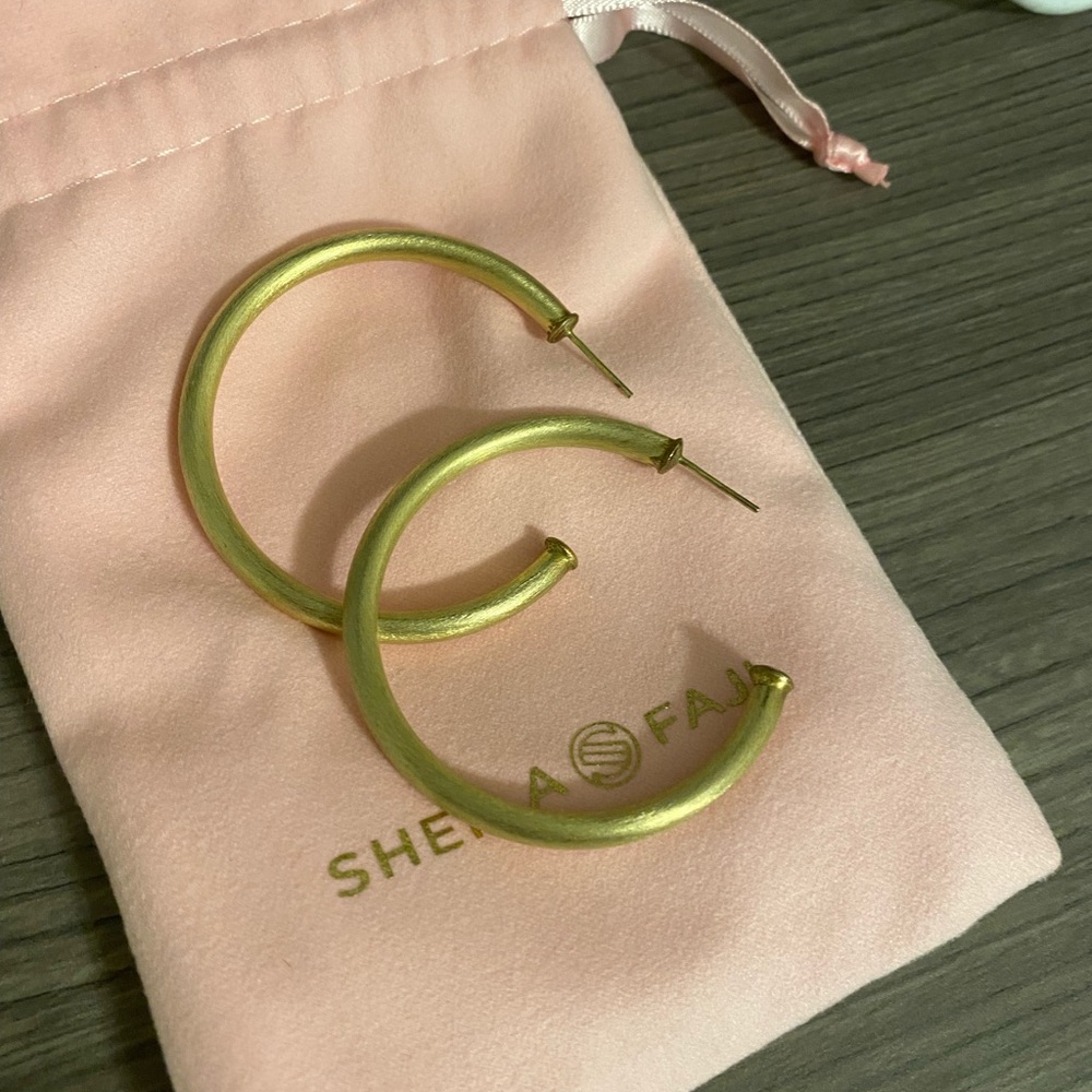 Sheila Fajl gold hoops